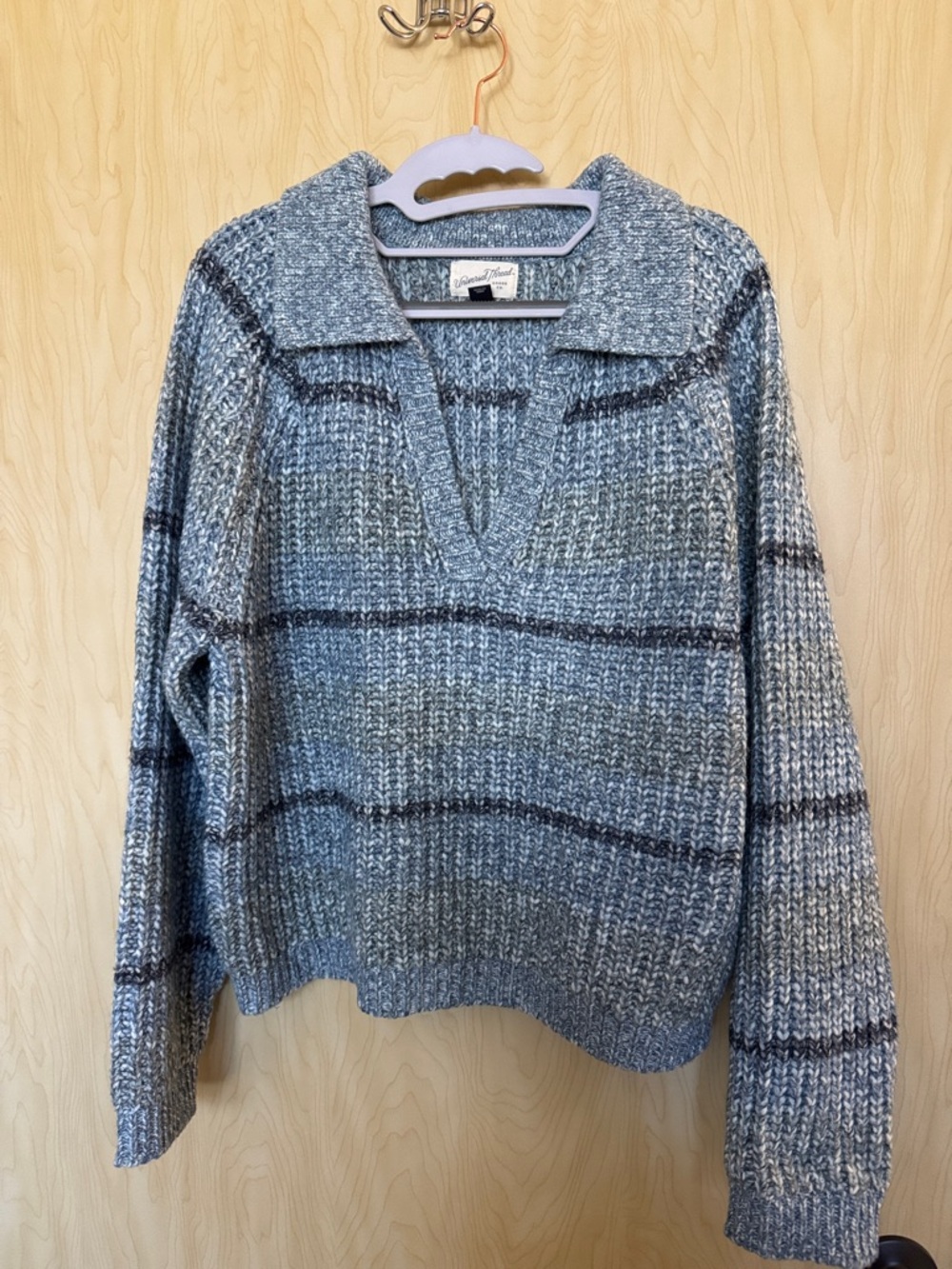 Universal Thread Blue & Gray Striped Collared V-Neck Sweater